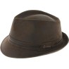 Chapeau petit bord imitation cuir avec ceinture bicolore