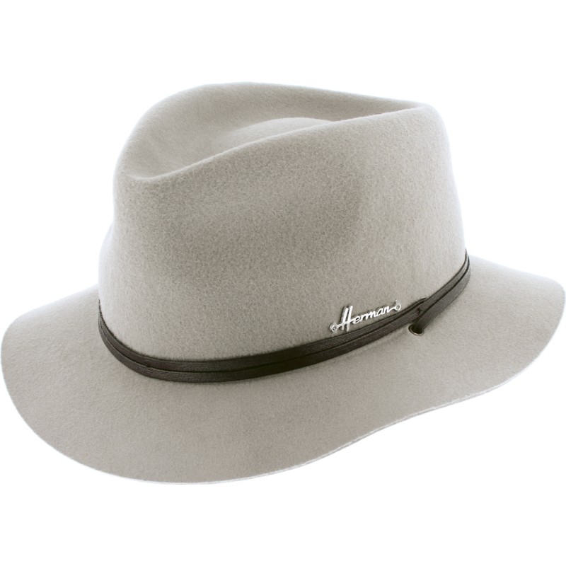 Felt hat 90gr with small plain brim with thin belt and imitation leath