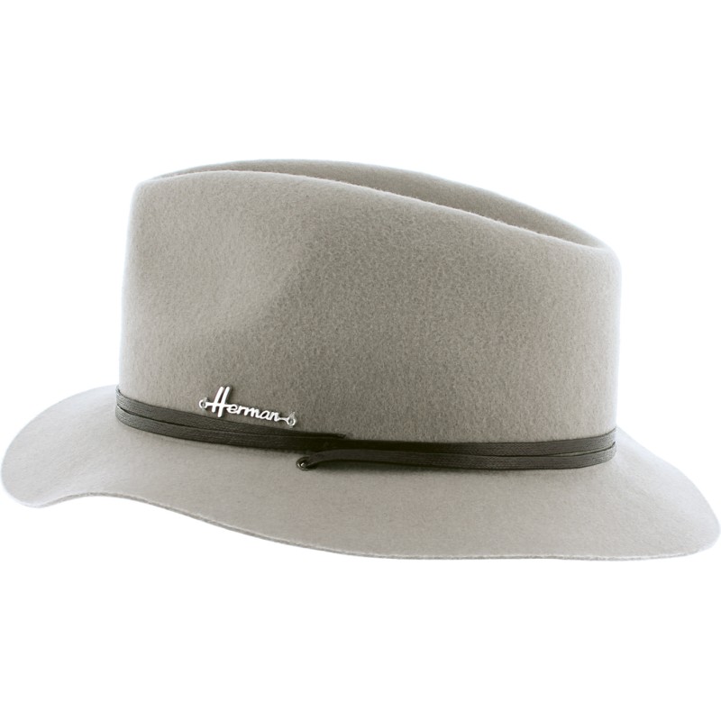 Felt hat 90gr with small plain brim with thin belt and imitation leath