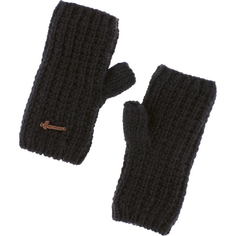 Plain adult mittens knitted with 80% recycled plastic thread. Lined in