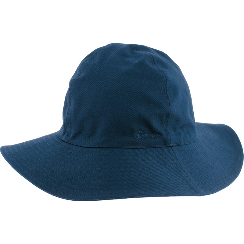 Plain color floppy hat. With sun protection close to UPF 50