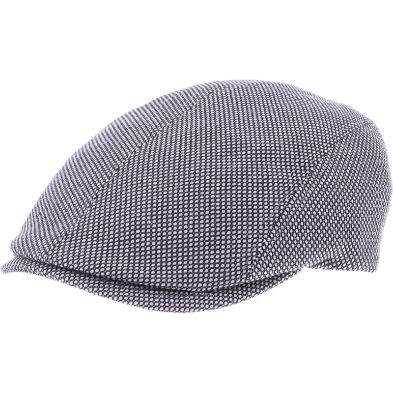 Flat cap in patterned fabric.