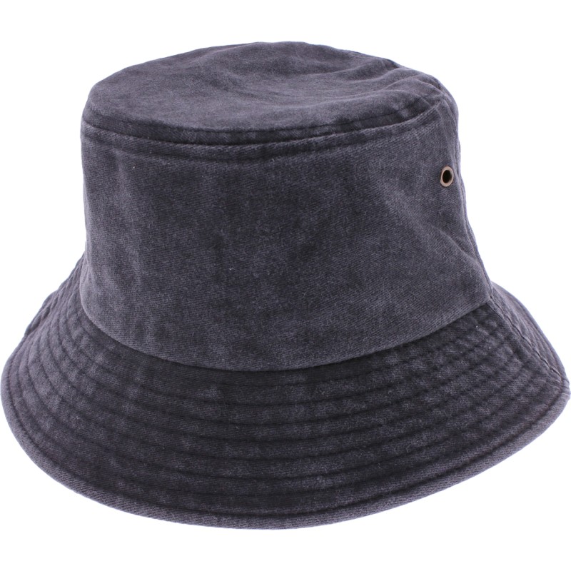 Plain-colored cotton bucket hat with faded effect.