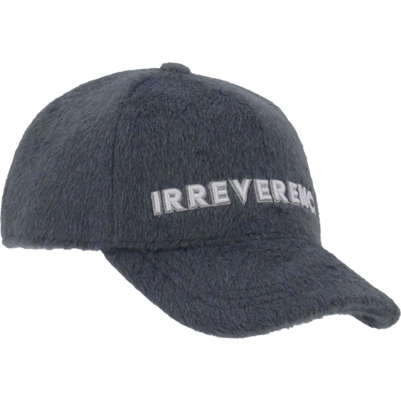 Casquette baseball en plush.
