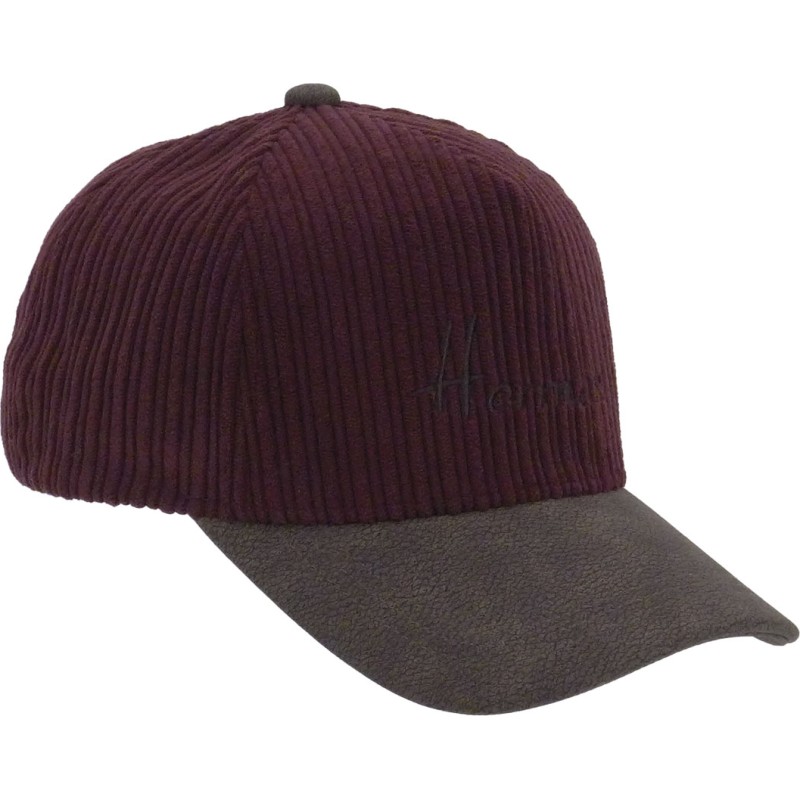 Two-tone velvet baseball cap.