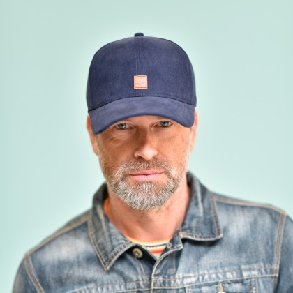Casquette baseball en velours fin réglable à l'arrière