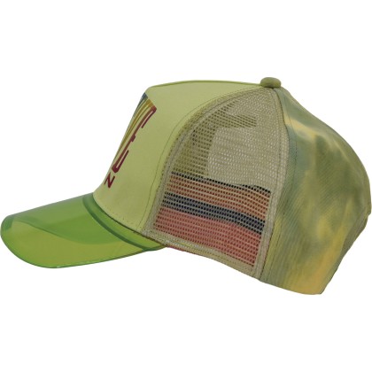 Baseball cap with soft mesh and a transparent silicone visor